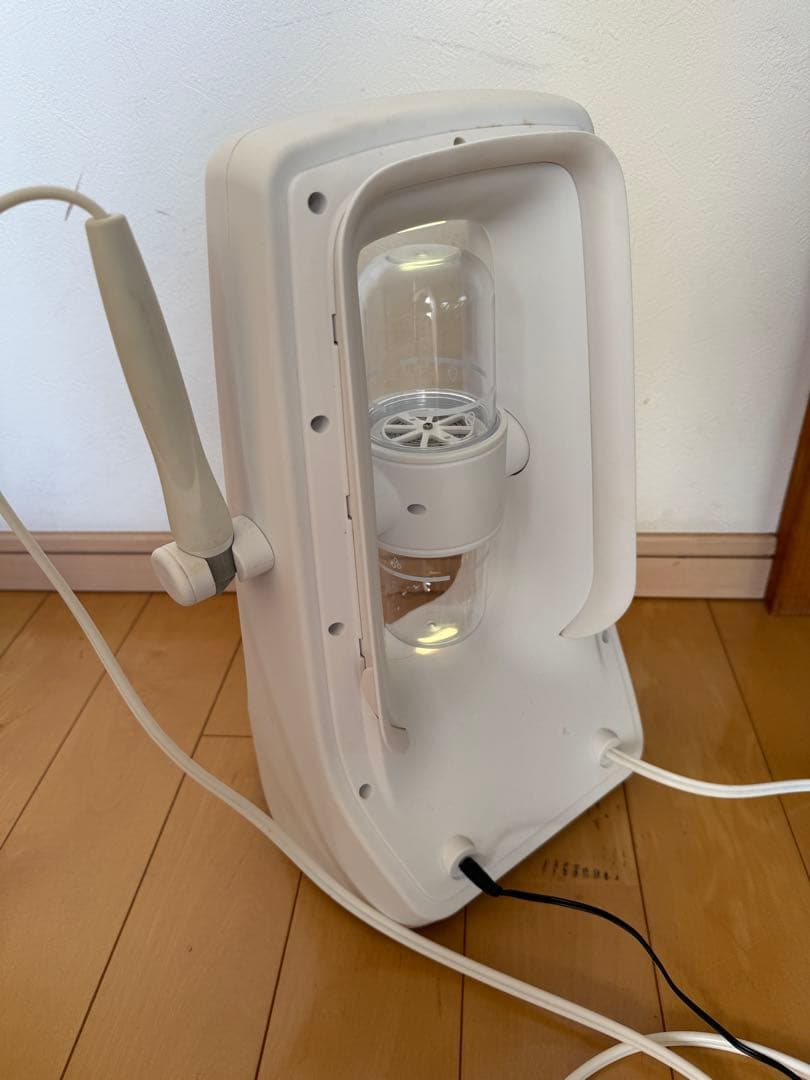 MISERITO 美顔器 ホワイト　ハイドロスプラッシュ