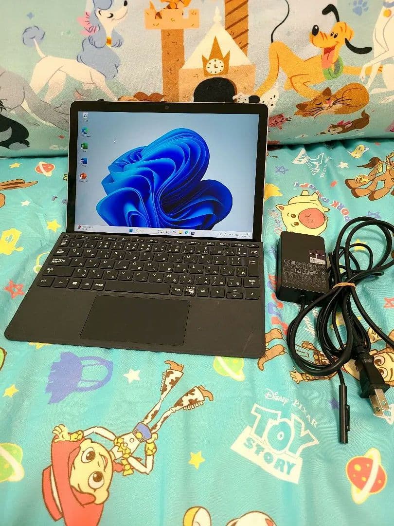 Androidタブレット本体 Surface GO2 1927 Core M3 8GB/128GB LTE