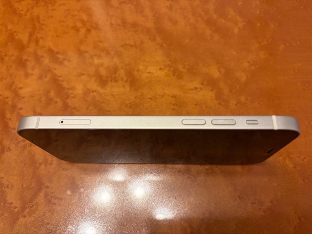 iPhone12 64G ホワイト　純正バッテリー93% SIMフリー