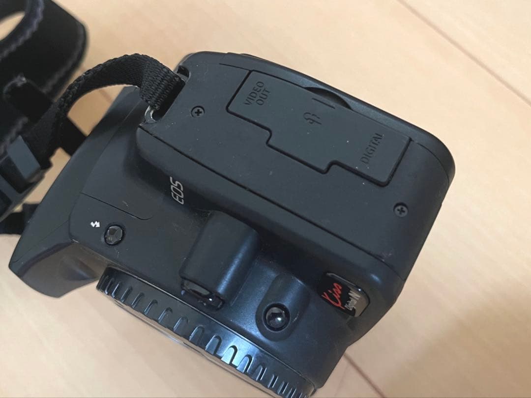 Canon EOS Kiss N ダブルズームセットデジタル一眼レフ