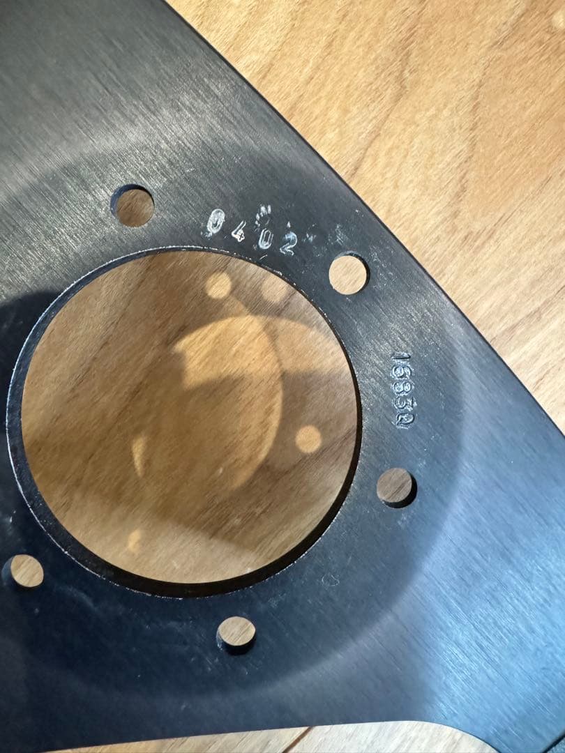 momo ステアリング 3スポーク ヴェローチェ　AE86