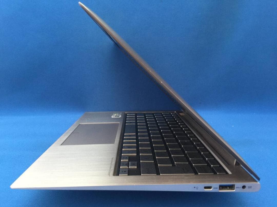 ASUS UX21E 11.6 型TFT液晶　薄型・コンパクトノートパソコン