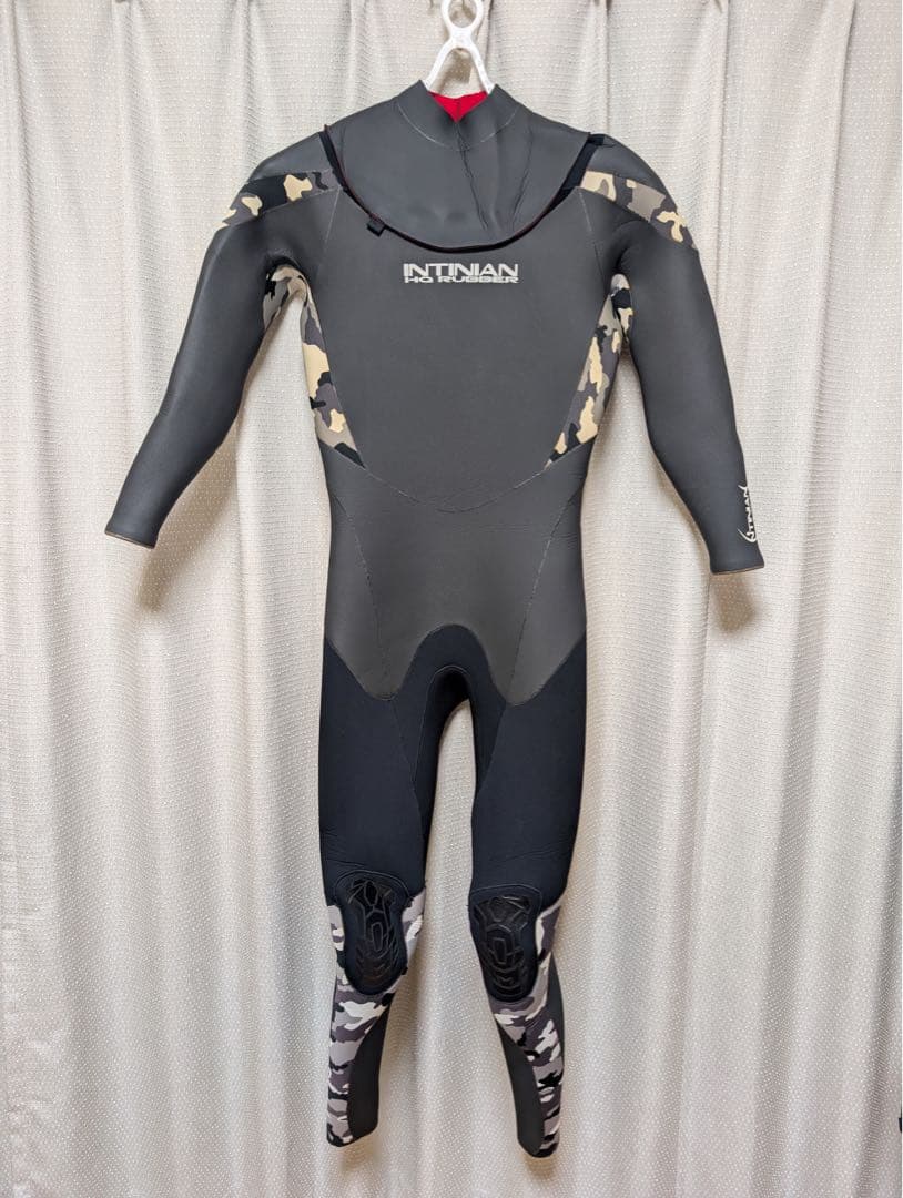 Intinian Hot Rubber 5×3mm セミドライ メンズ XL相当