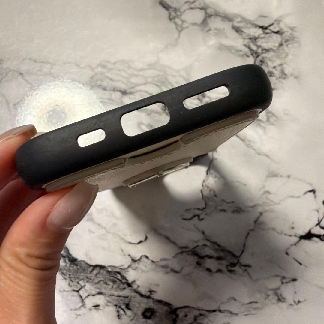 PRADA サフィアーノレザー iPhoneケース