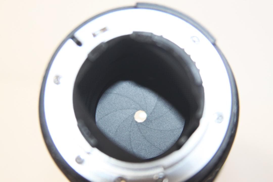 Nikon ED Ai AF NIKKOR 180mm F2.8 ニコン