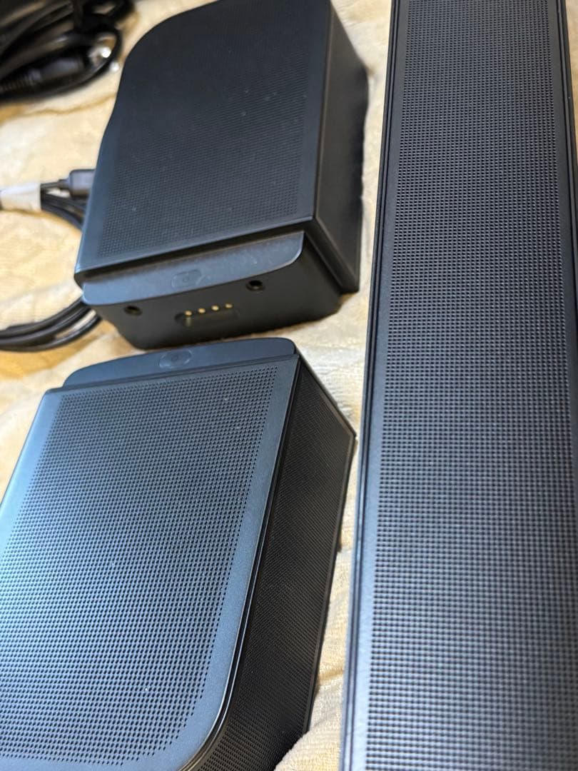 スピーカー・ウーファー jbl bar1000