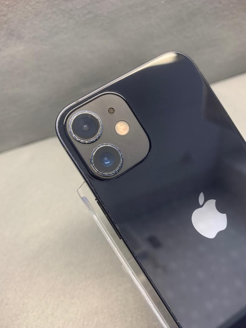 美品 国内版 SIMフリー iPhone12 mini 64GB ブラック色