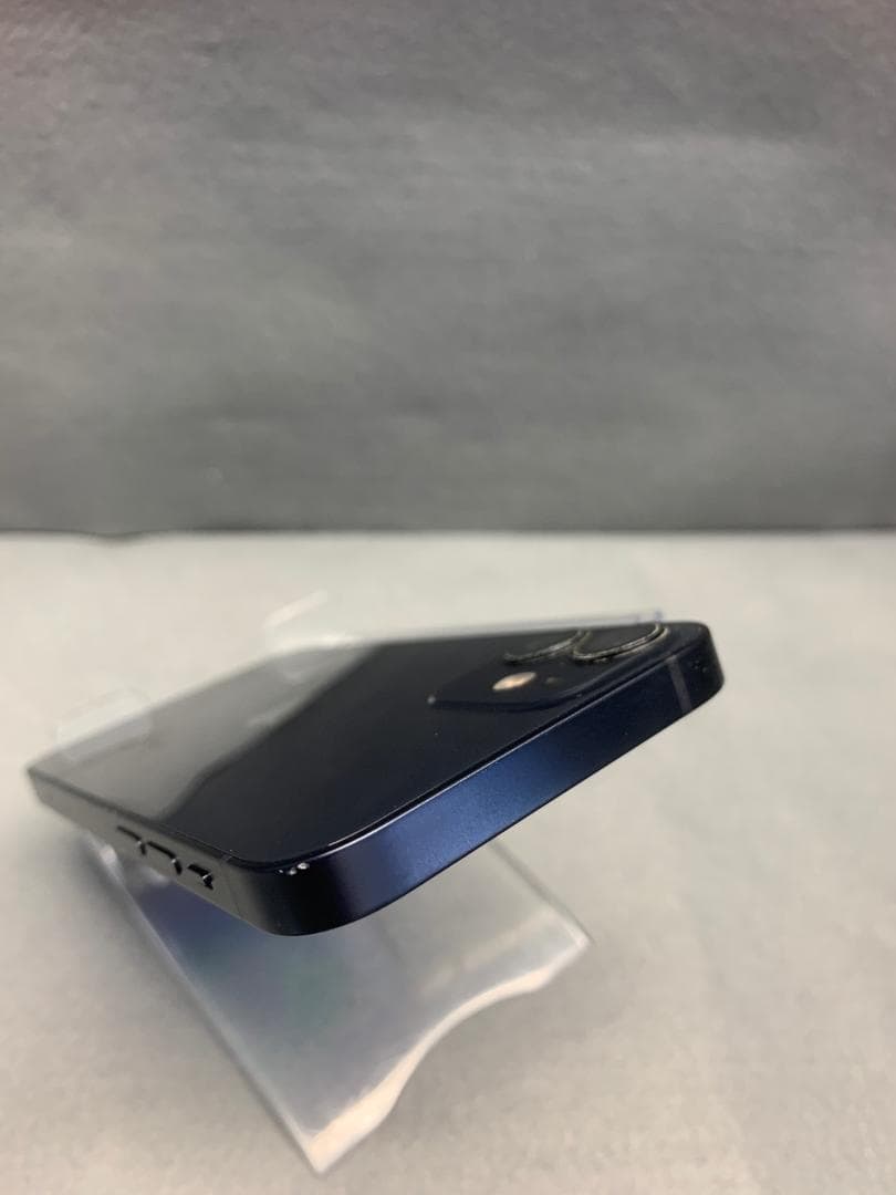 美品 国内版 SIMフリー iPhone12 mini 64GB ブラック色