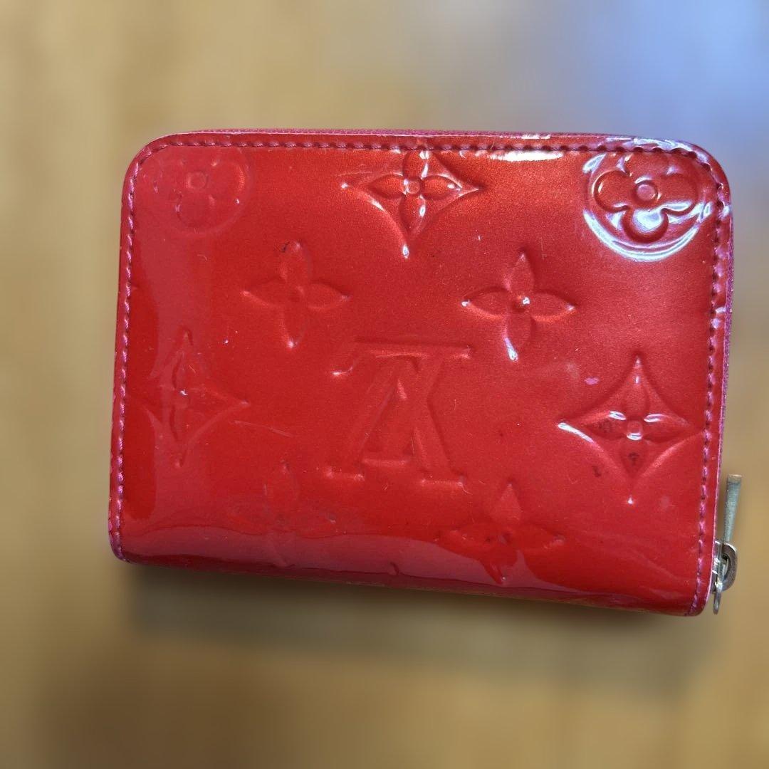 ルイ・ヴィトン エナメルミニ財布