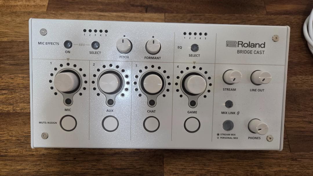 Roland BRIDGE CAST アイスホワイト オーディオインターフェイス