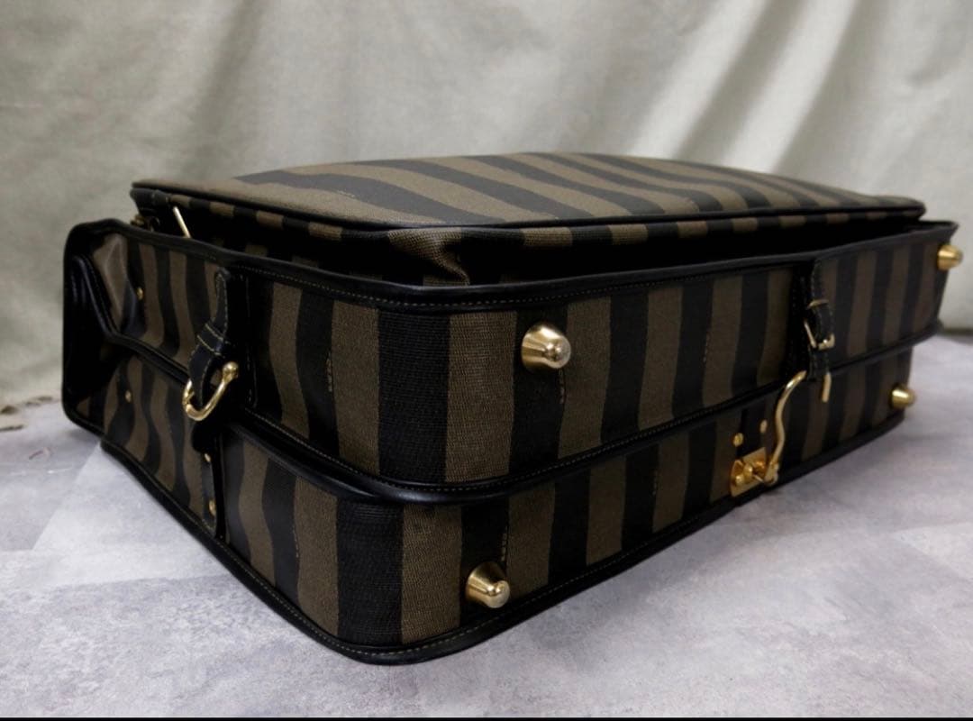 FENDI フェンディ ペカン PVCカーフ レザー ガーメントバッグ