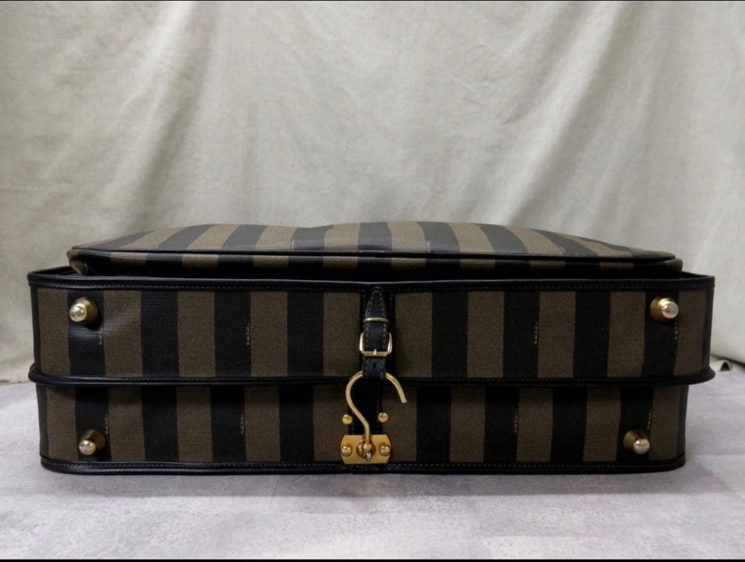 FENDI フェンディ ペカン PVCカーフ レザー ガーメントバッグ