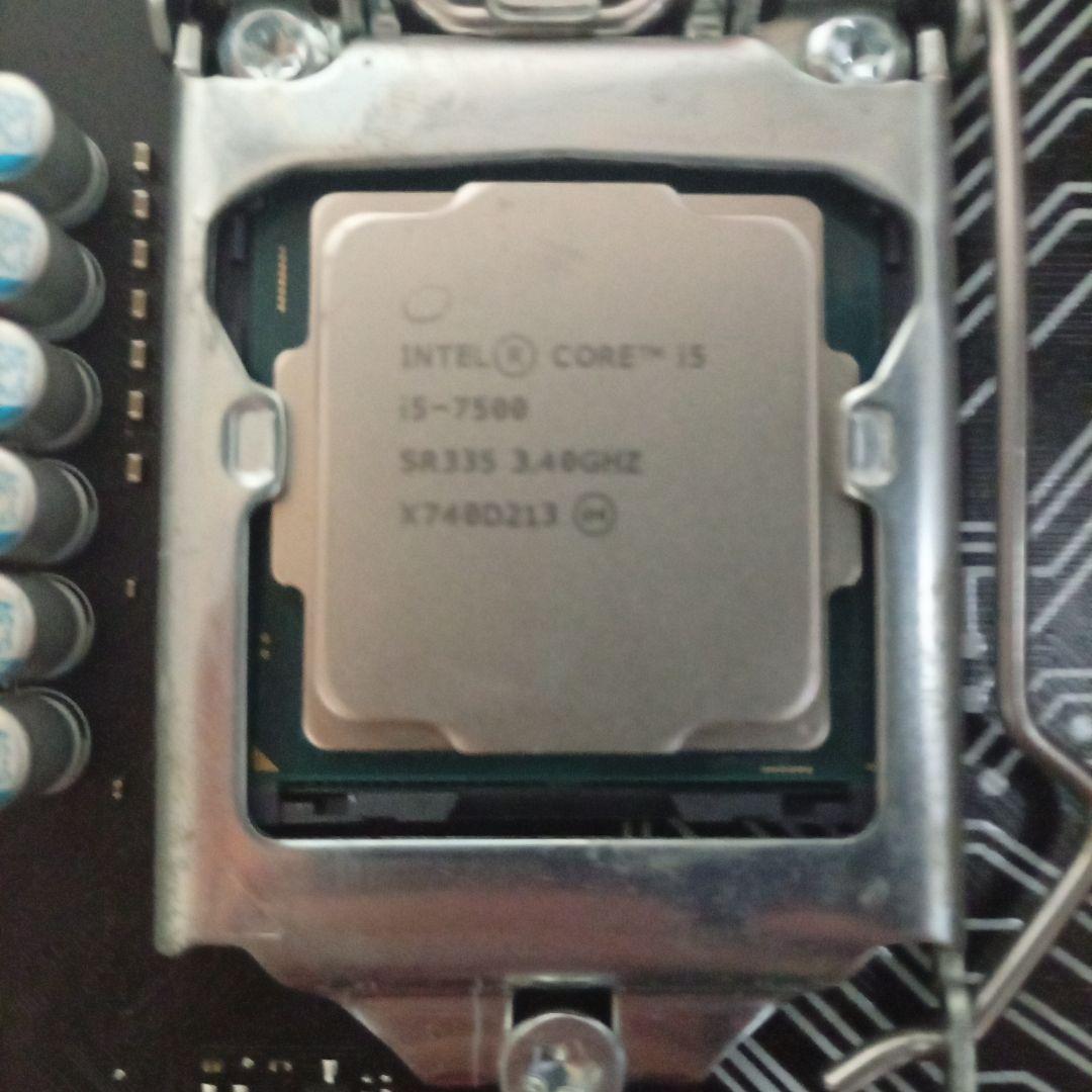 CPUマザボ電源セット(値下げ交渉可能)　オマケ付き