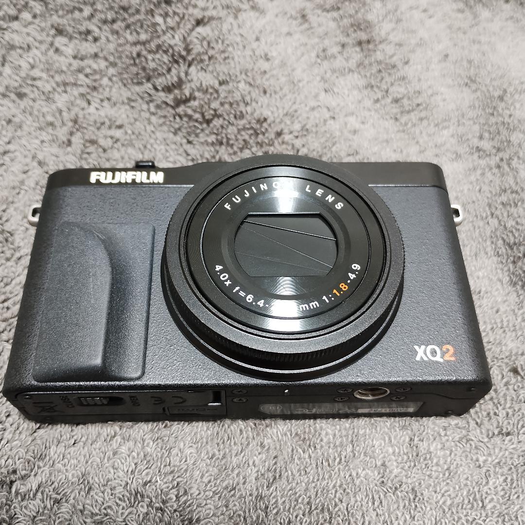 【美品・付属品完備】FUJIFILM XQ2 コンパクトデジタルカメラ