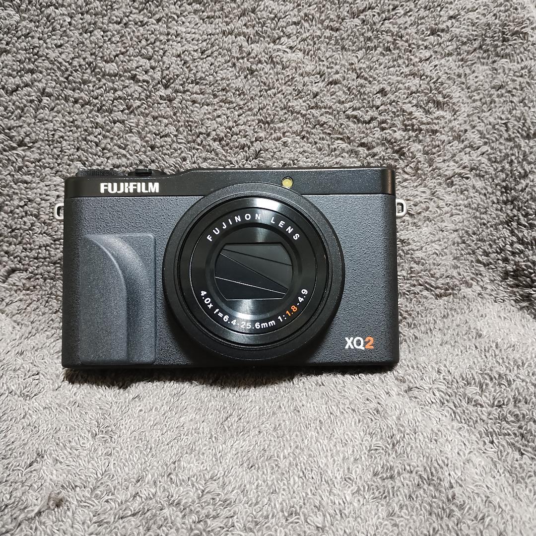 【美品・付属品完備】FUJIFILM XQ2 コンパクトデジタルカメラ