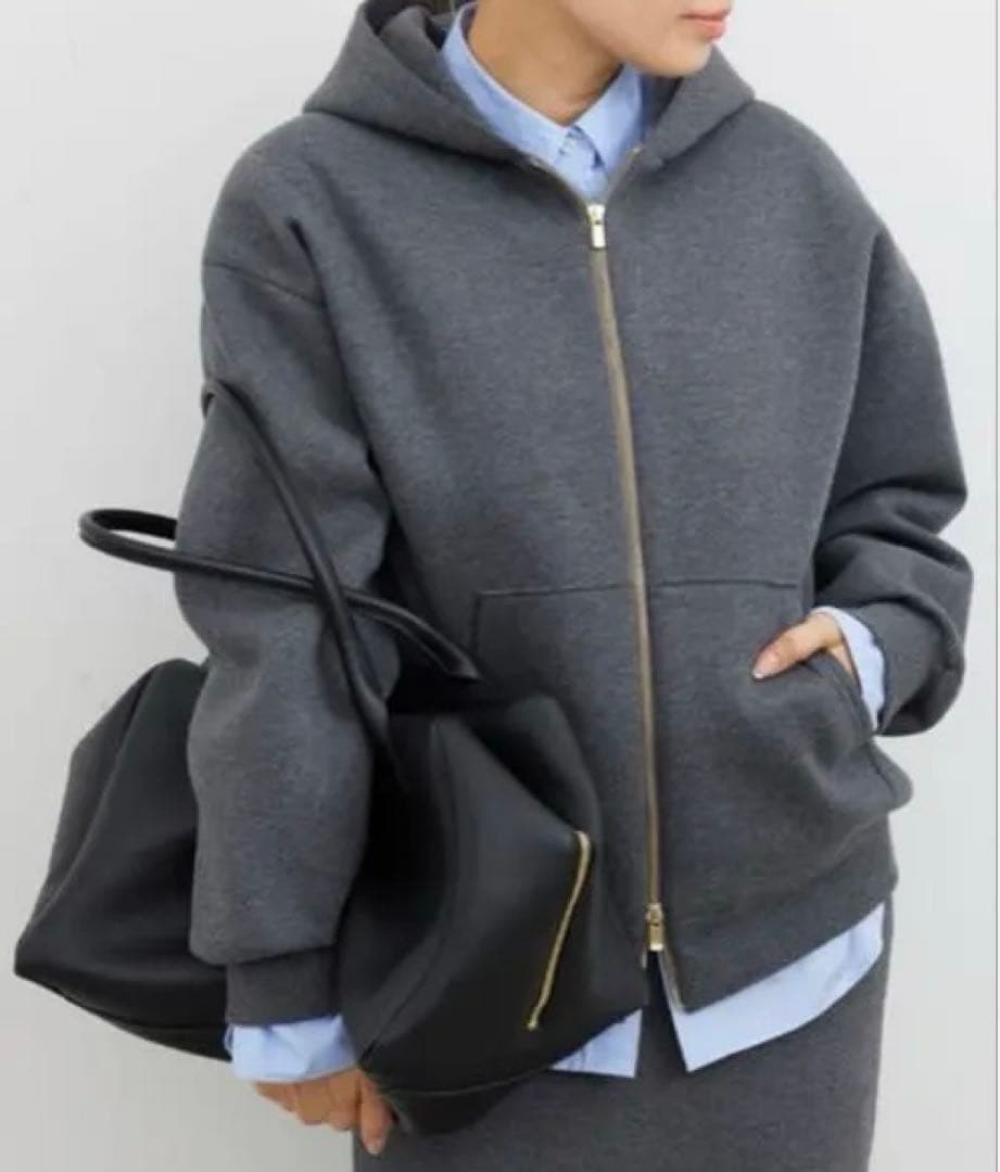 24FW Oversized ジップ フーディー