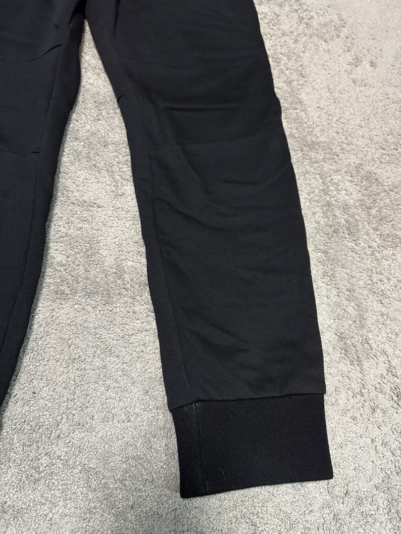 【直営店購入】FENDI フェンディ スウェット モンスター ジョガーパンツ