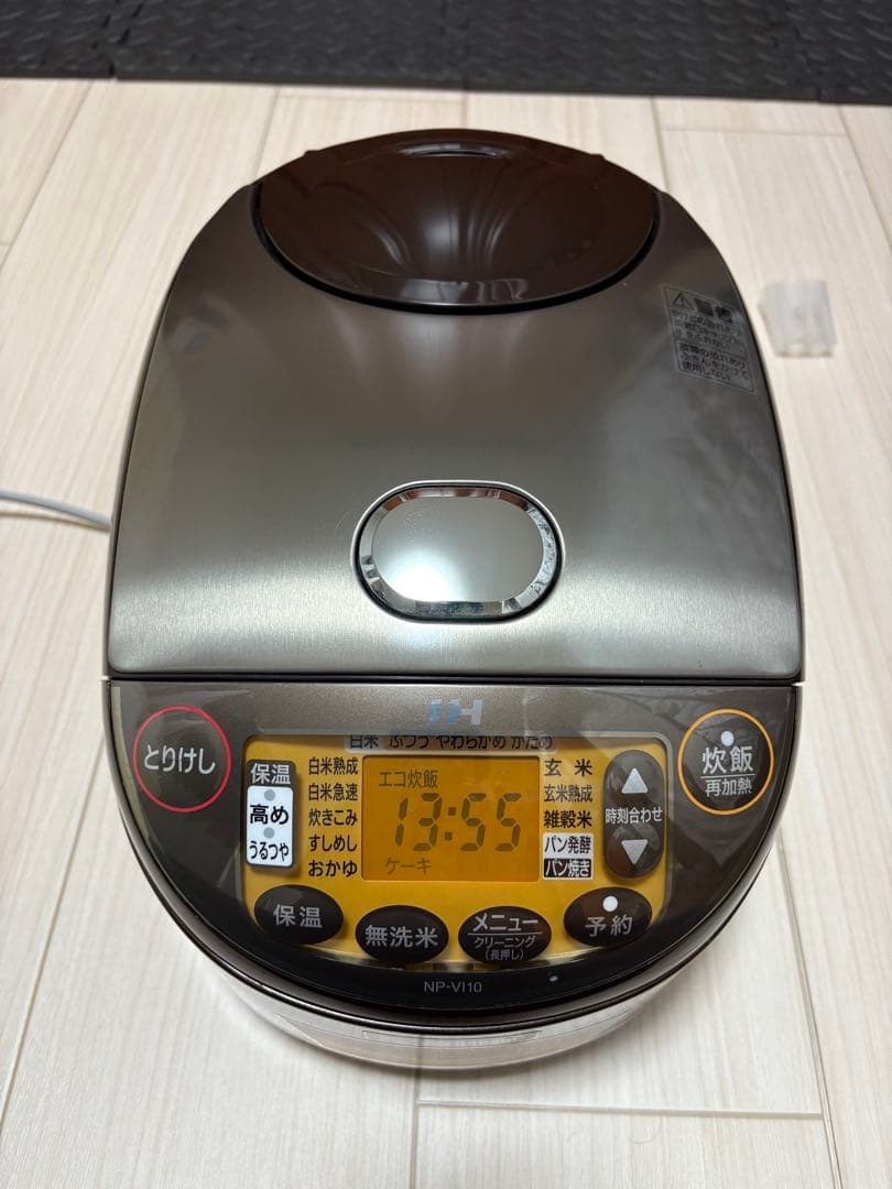 炊飯器 NP-V10 シルバー