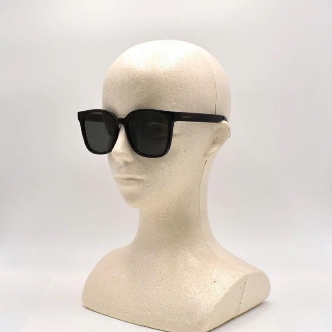 ほぼ未使用 GUCCI サングラス GG1346SK 001