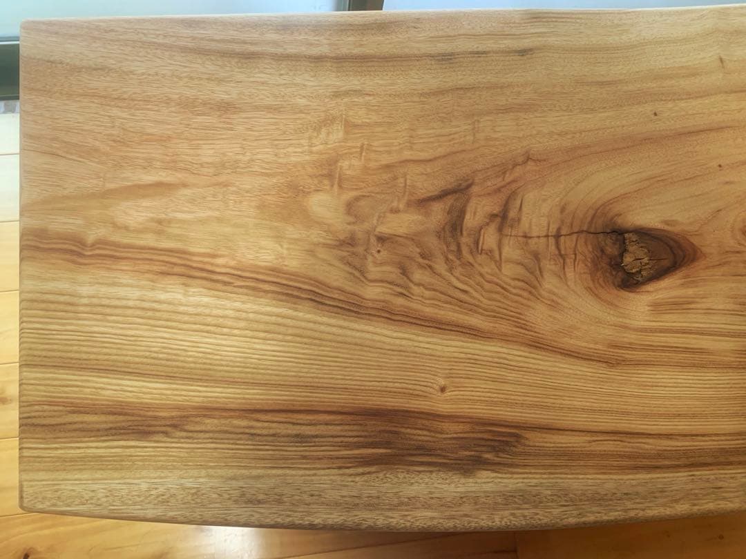 夏セール✨ワイルド❣️棚有B:楠一枚板天板厚4.2㎝サイドテーブル、TV台、飾り棚