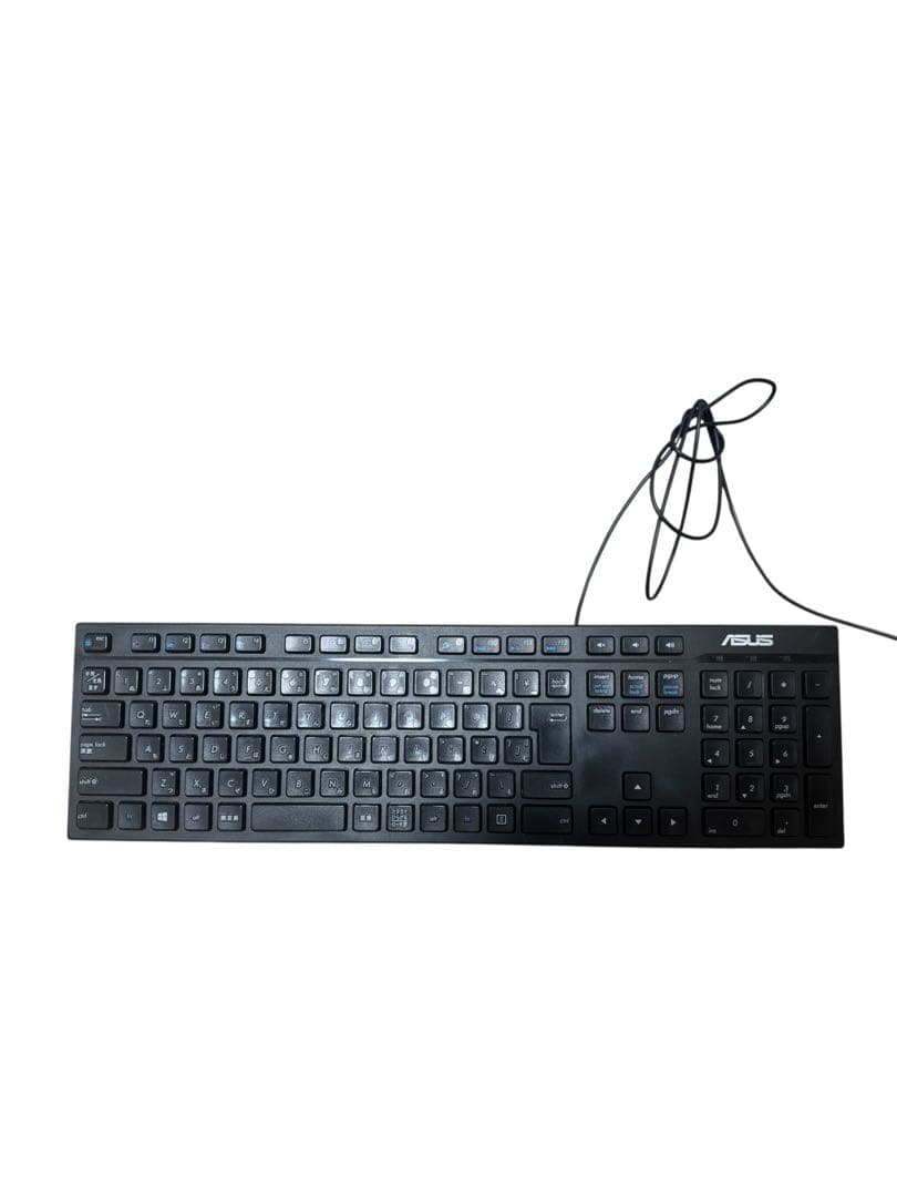 DELLデスクトップ一体型PC✨第8世代❗️Pentium❗️SSD搭載✨メモ4GB