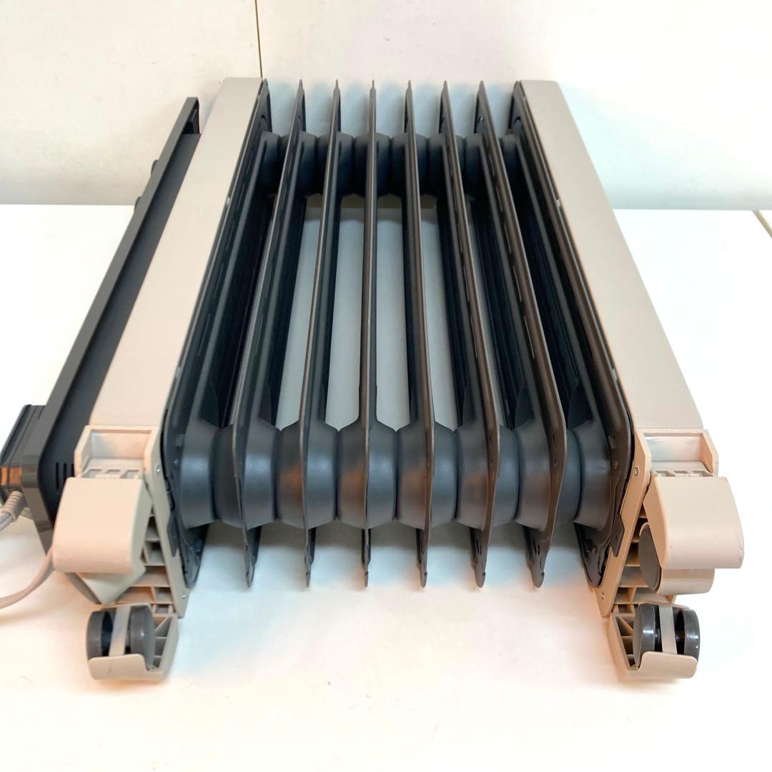 B216-1 De'Longhi オイルヒーターRHJ21F0812-GY