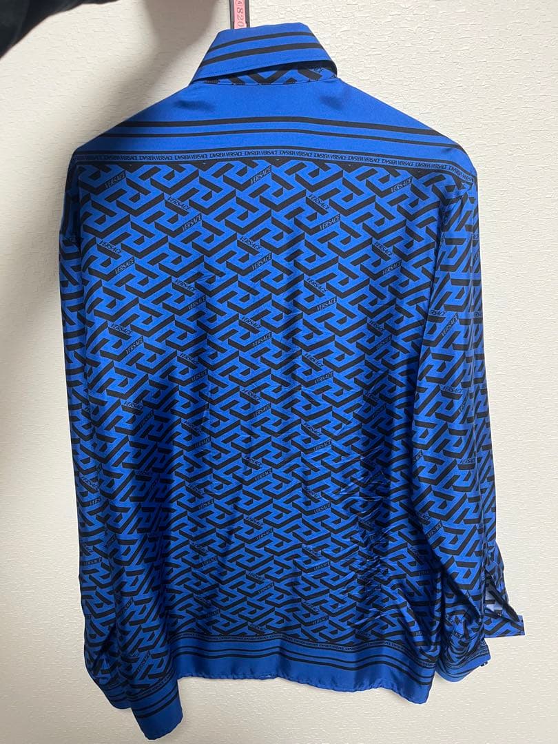 ヴェルサーチ シャツ