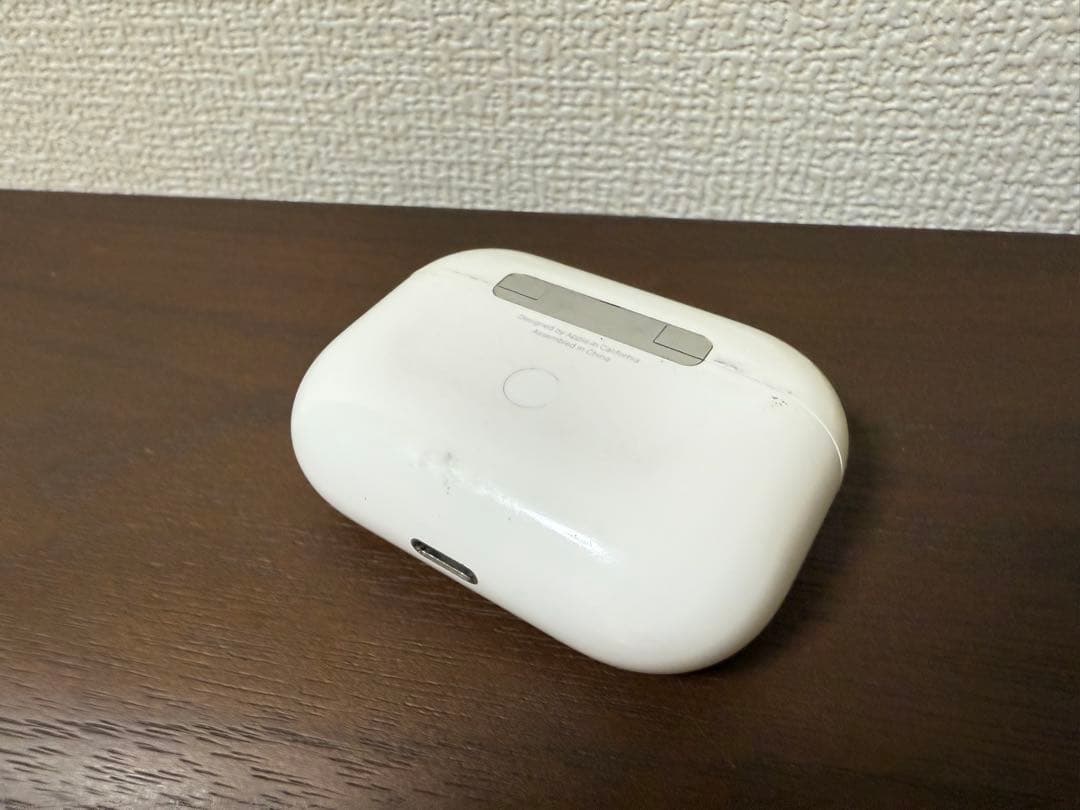 AirPods本体 ホワイト 充電ケース付き 本体のみ