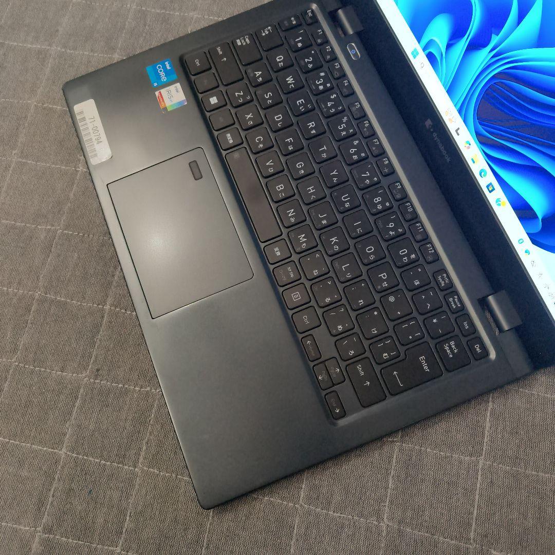 良好 Dynabook 超軽量 驚速 12世代i5 16GB 512GB 35
