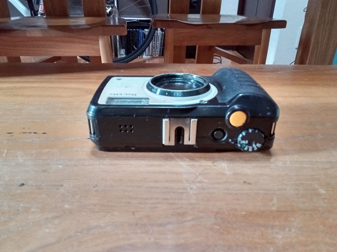 【動作確認済】RICOH リコー G800 防水・防塵・耐衝撃 デジカメ