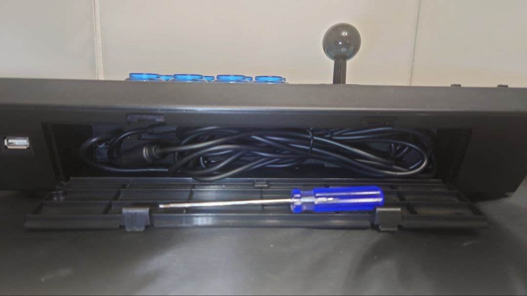 GameSir C2 自作イラスト付 アケコン　mad cats