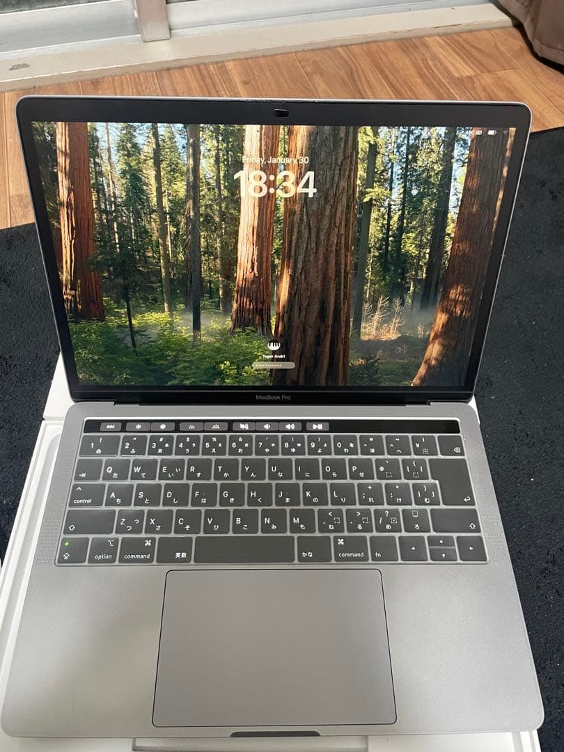 MacBook本体 MacBook Pro 13\