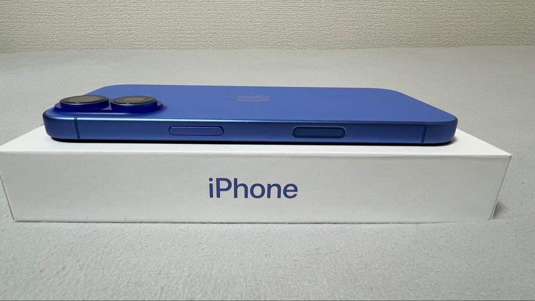 iPhone 16 512GB ウルトラマリン SIMフリー バッテリー93%