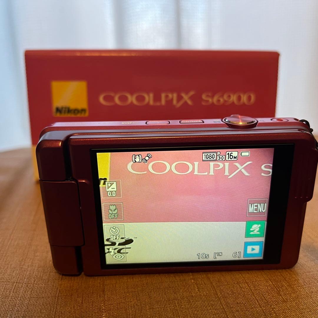 美品Nikon COOLPIX S6900 デジタルカメラ　純正バッテリー付