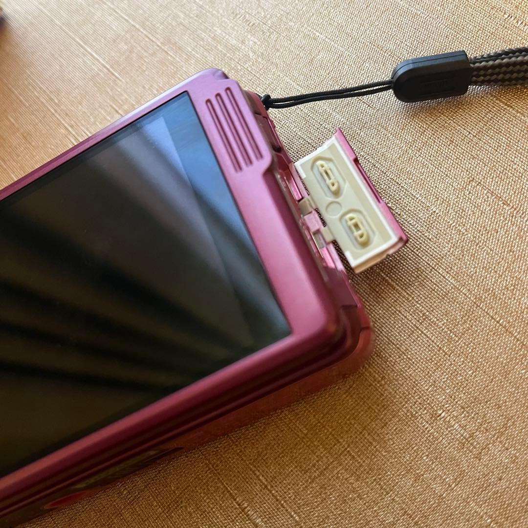 美品Nikon COOLPIX S6900 デジタルカメラ　純正バッテリー付