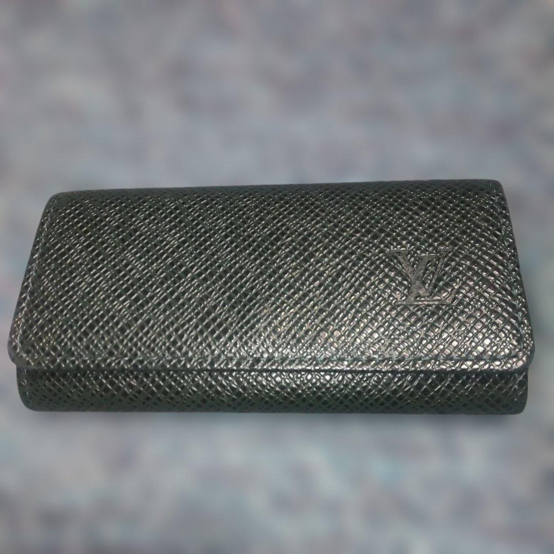 未使用品　ルイヴィトンタイガ　4連キーケース