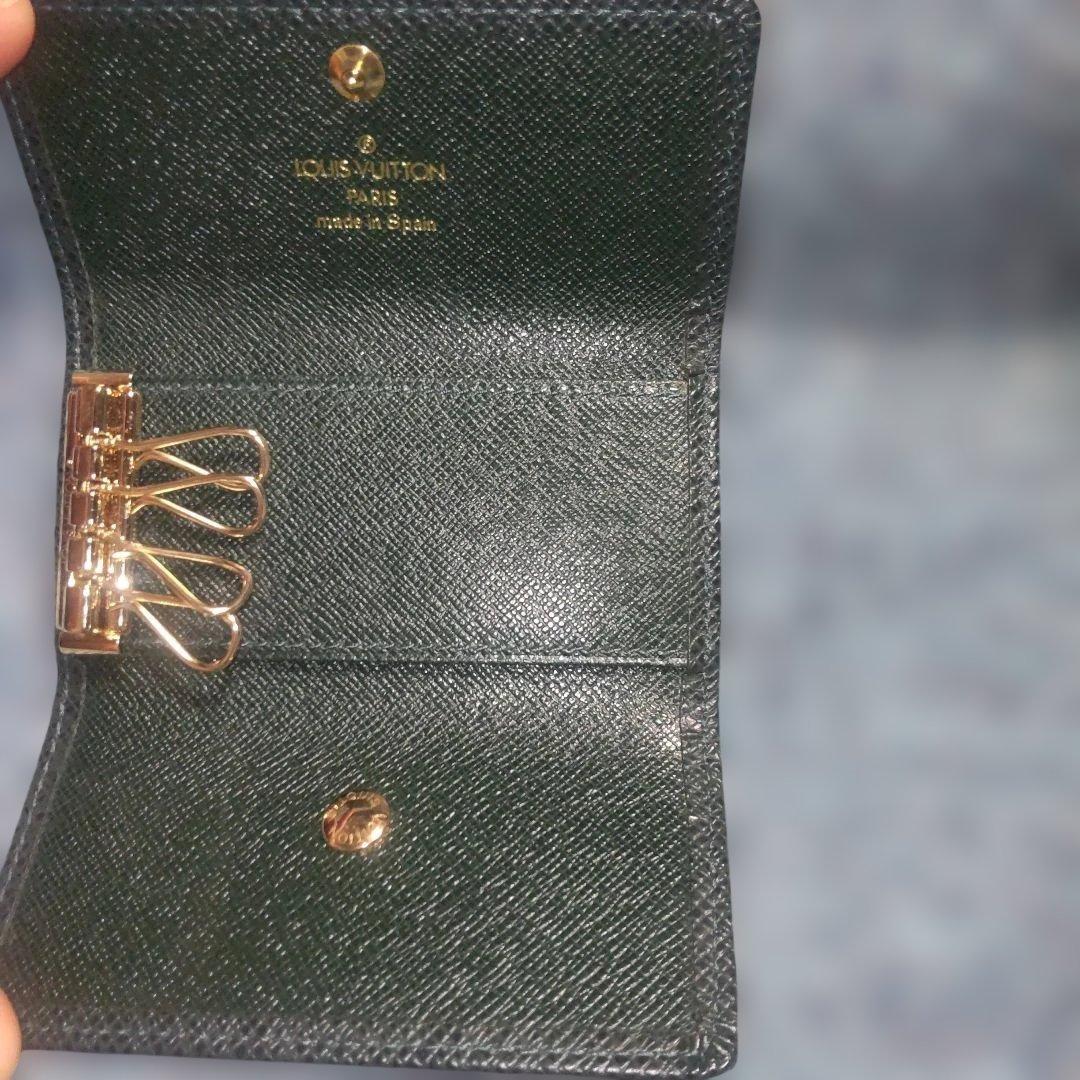 未使用品　ルイヴィトンタイガ　4連キーケース