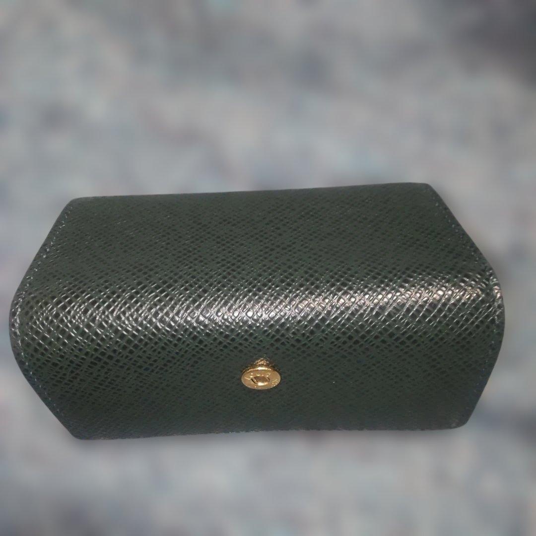 未使用品　ルイヴィトンタイガ　4連キーケース