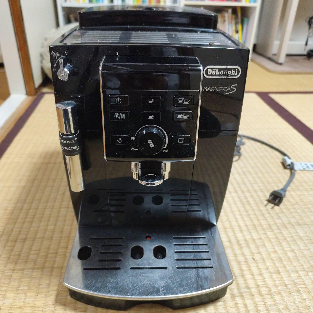 「ジャンク品」DeLonghi Magnifica S ECAM23120B