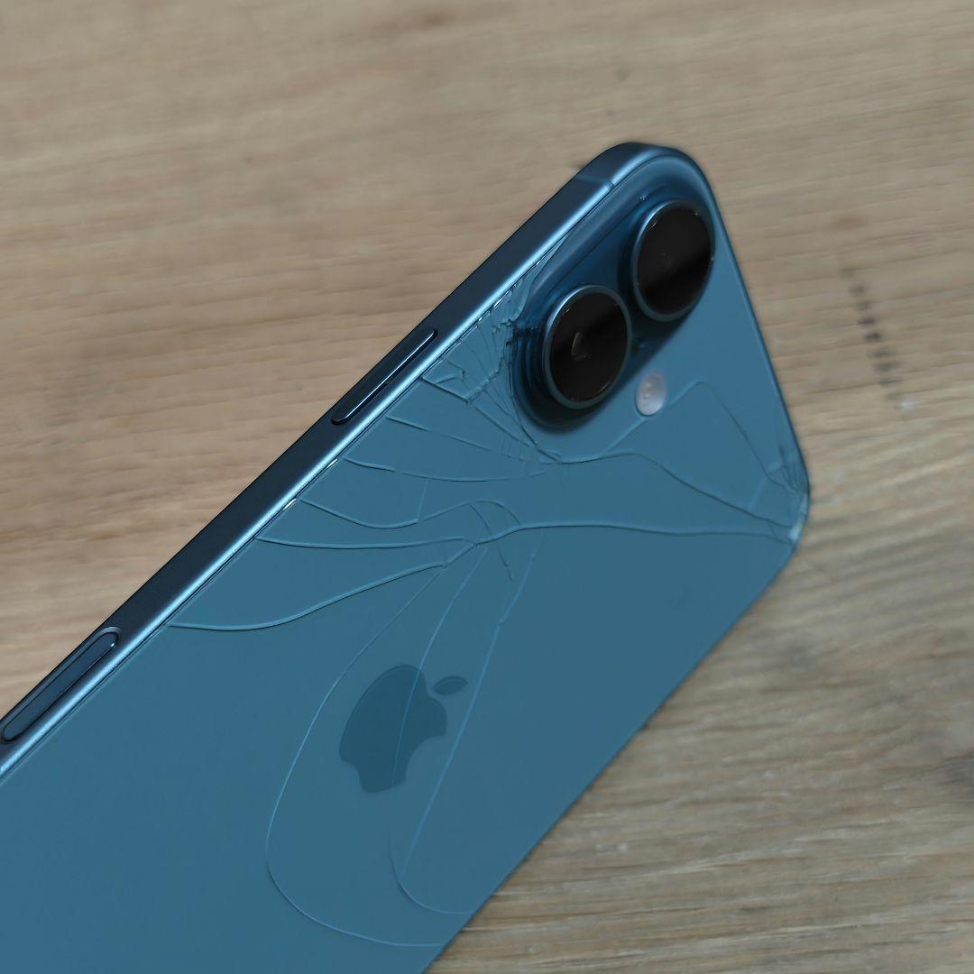 iPhone 16plus 128GB 本体のみ グリーン ティール 背面破損