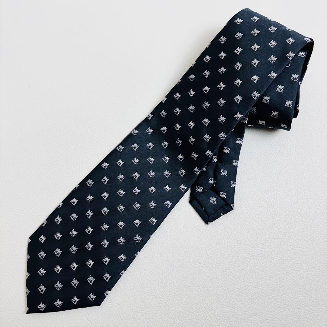 2602【新品タグ付き】レディフレディ 165cm キッズフォーマル ブラック