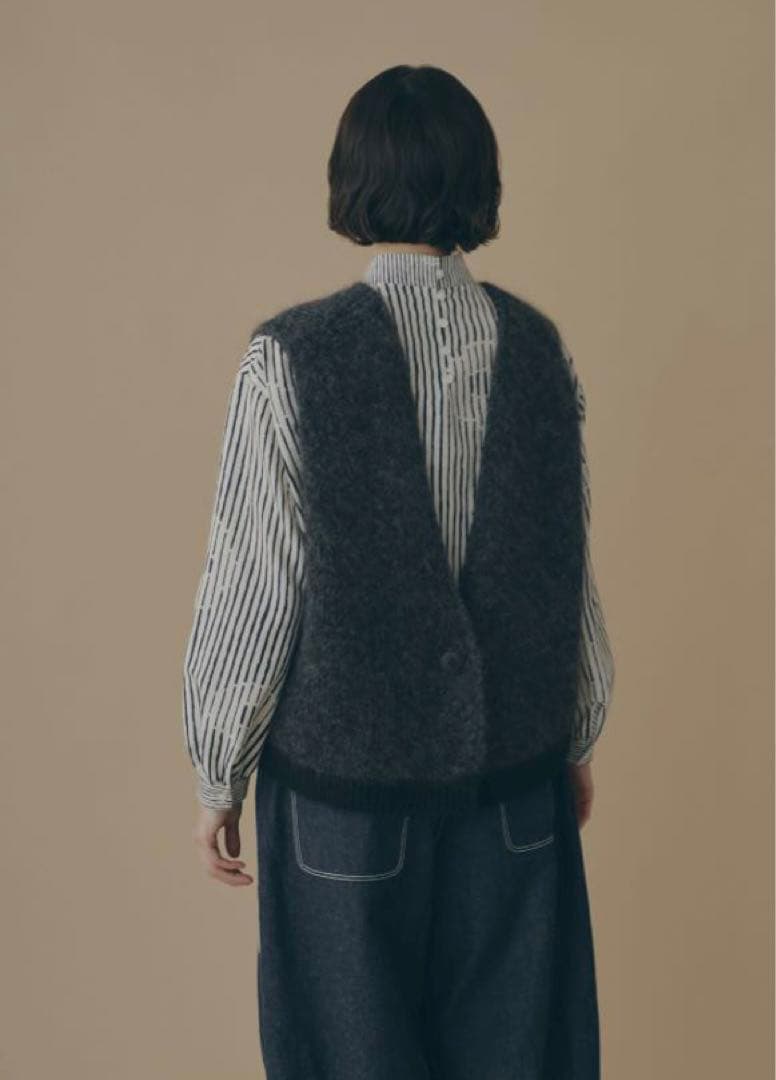 ミナペルホネン　laine ニットベスト