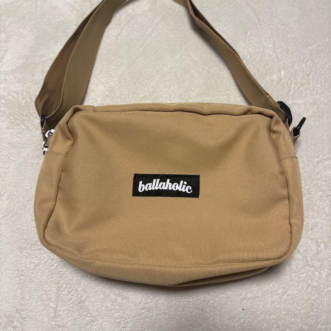 ballaholic ショルダーバッグ