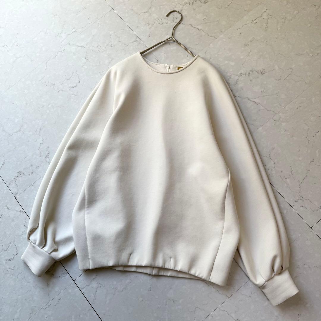 ミューズ ドゥーズィエム クラス 24年 クルーネック プルオーバー ホワイト