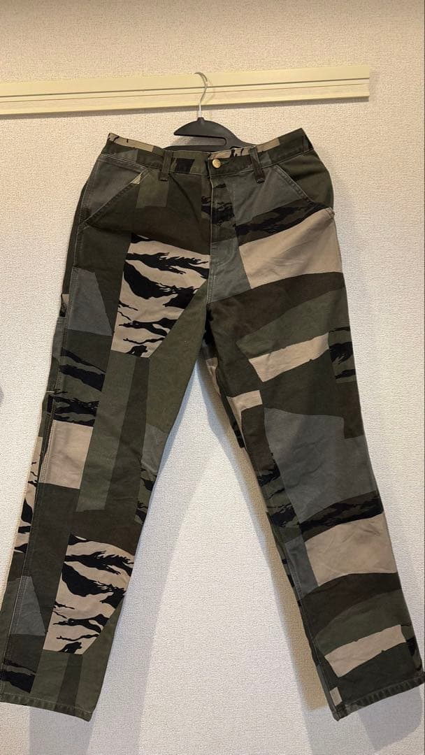 2*e様 Carhartt 迷彩柄 ワークパンツ