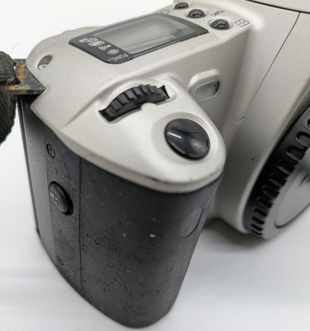 Canon EOS KissIII ダブルレンズキット フィルム カメラ