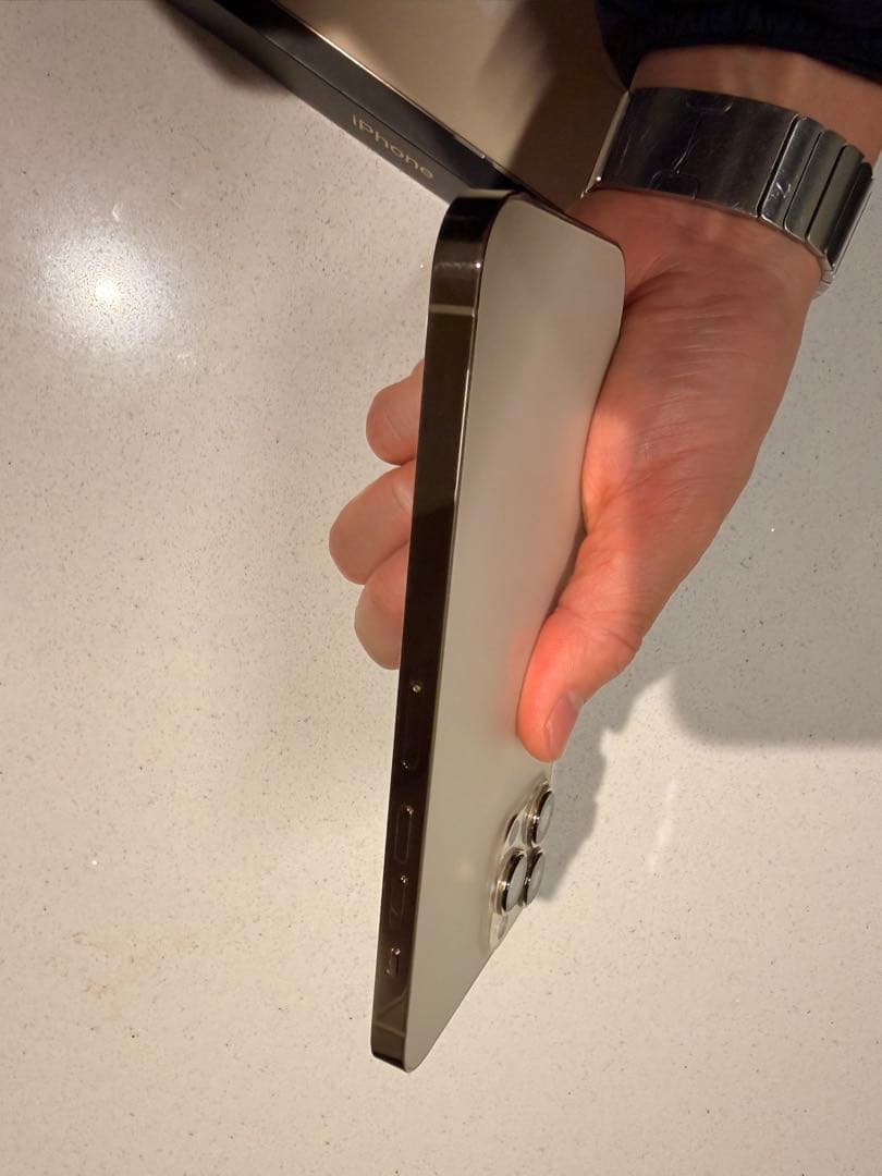 【美品】iPhone 13 Pro Max 256GB ゴールド　豪華おまけ付き