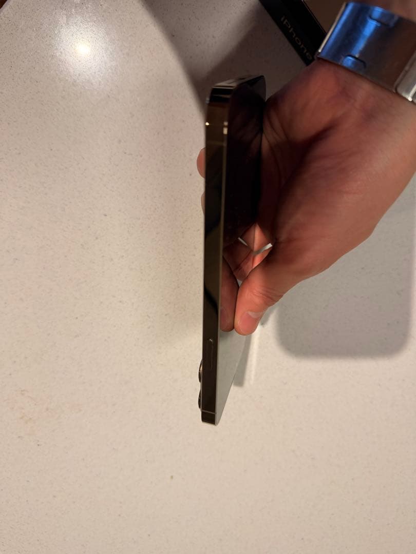 【美品】iPhone 13 Pro Max 256GB ゴールド　豪華おまけ付き