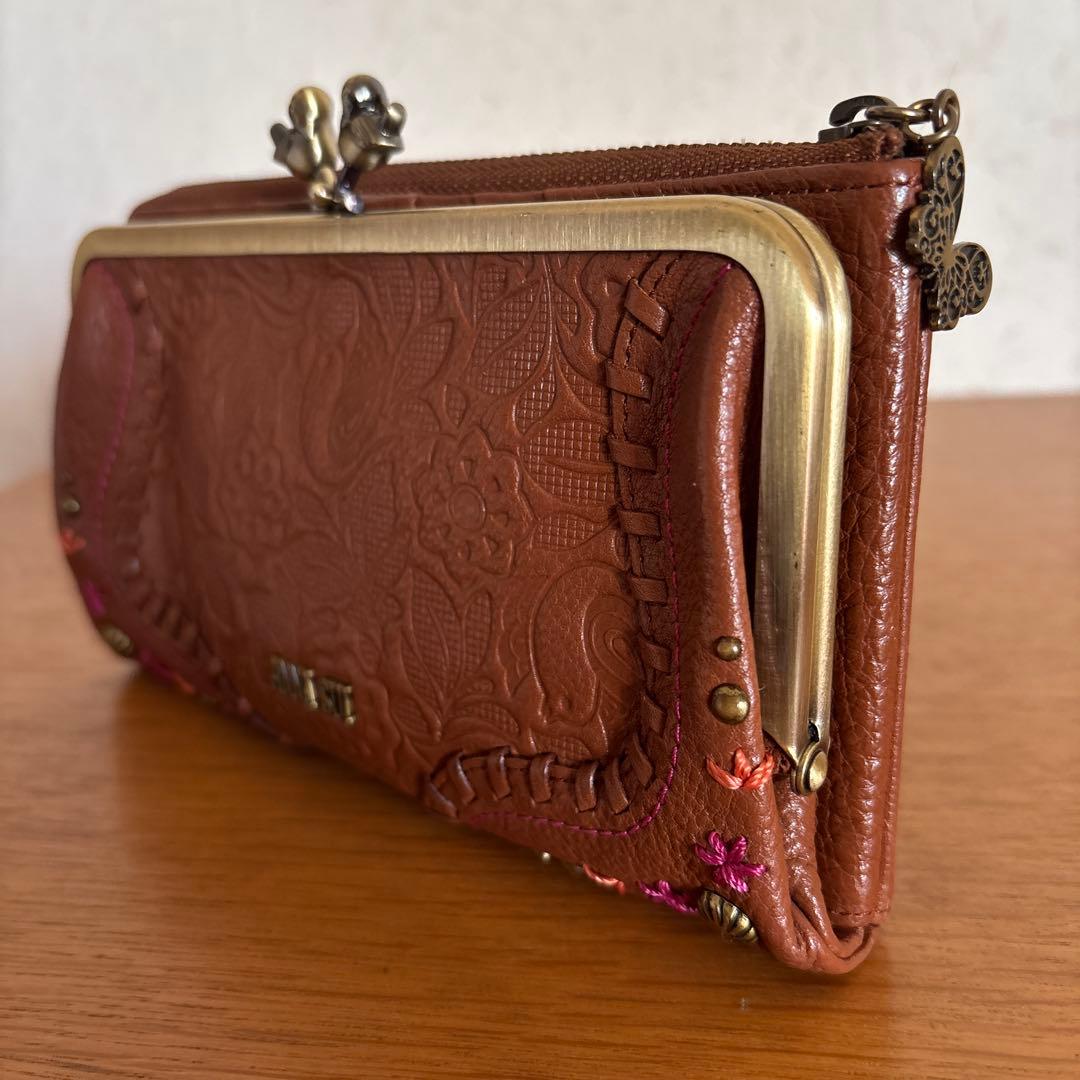 つむぎ◆ANNA SUI◆定価25300円 「ハミング」がま口長財布 牛革