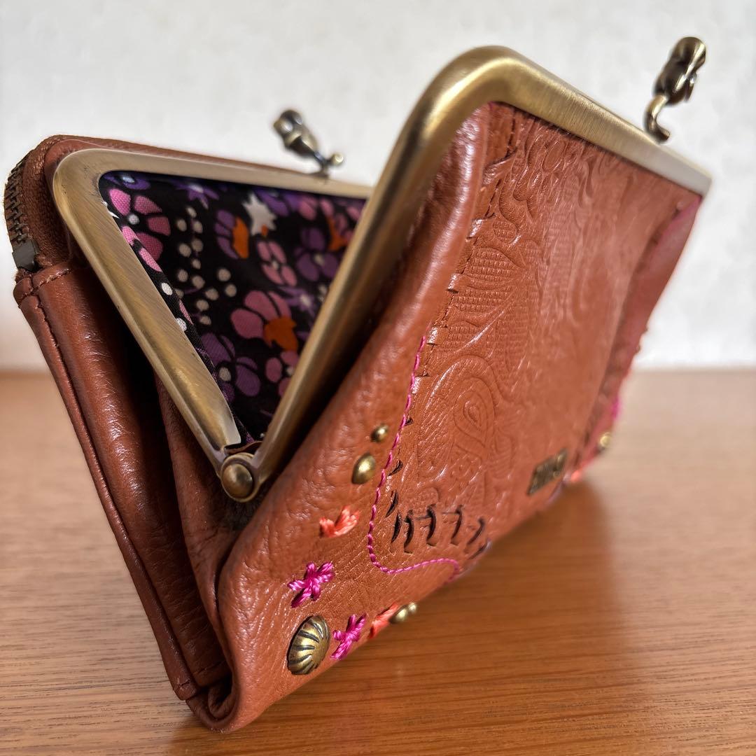 つむぎ◆ANNA SUI◆定価25300円 「ハミング」がま口長財布 牛革